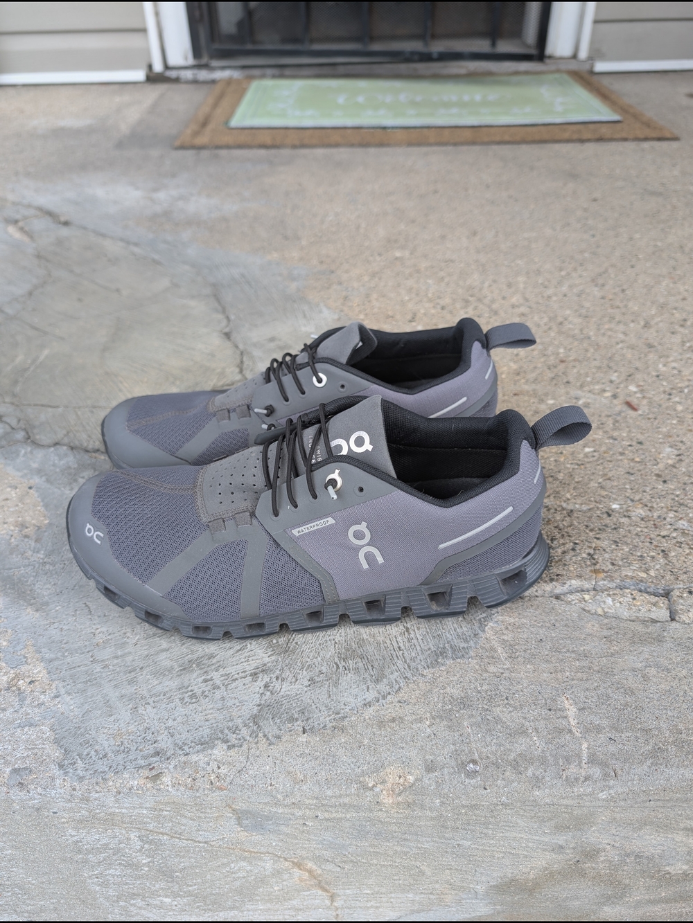 On Cloud 5 Waterproof Sneakers   "Eclipse Gray Size 8.5